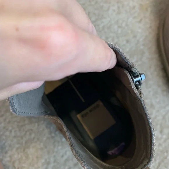 Dolce Vita tan dotted suede booties - Picture 4 of 5